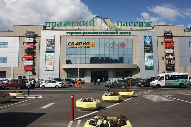 остекление здания,остекление фасада здания,фасадное остекление алютех,фасадное остекление спб,фасадное остекление москва