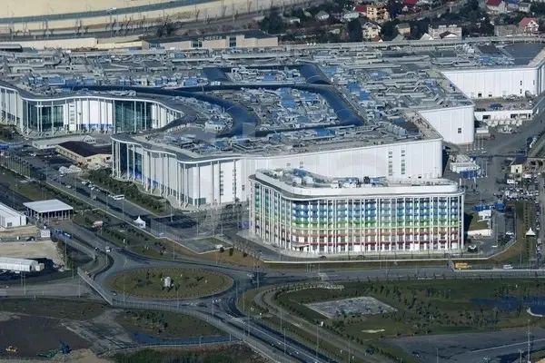 Светопрозрачные конструкции Медиацентра